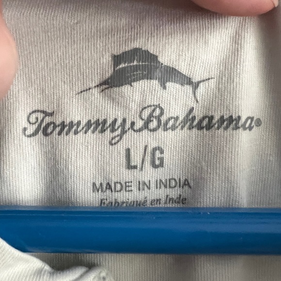 Tommy Bahama shirt size large - Picture 3 of 3